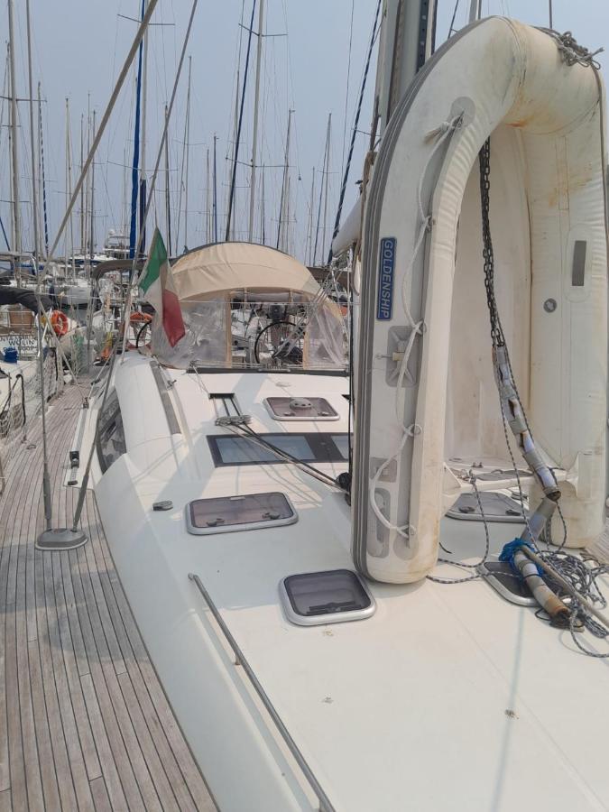 Private Room On Sailing Yacht 'Victoire' Marzamemi Dış mekan fotoğraf