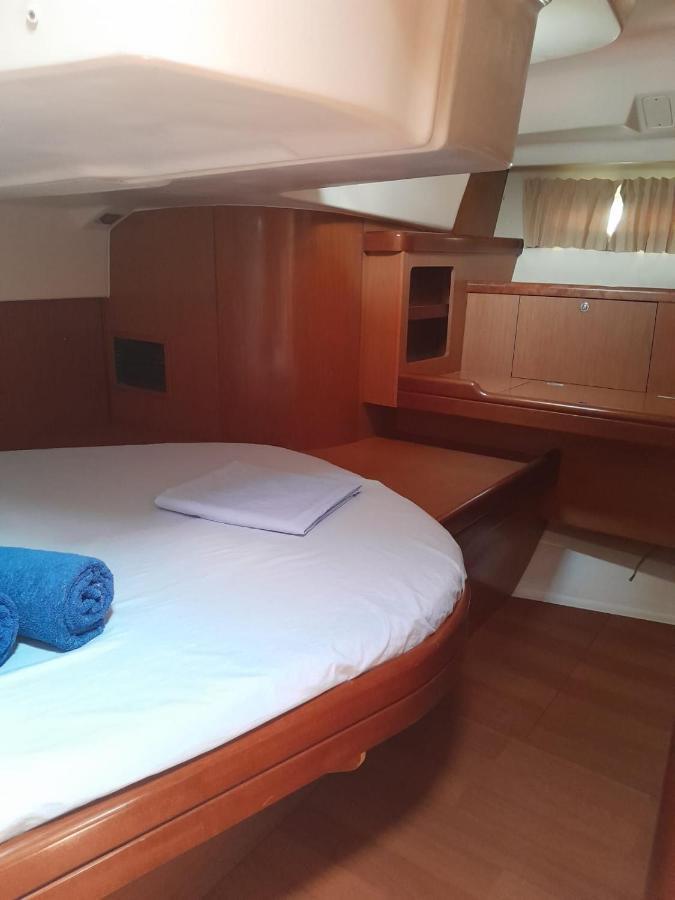 Private Room On Sailing Yacht 'Victoire' Marzamemi Dış mekan fotoğraf